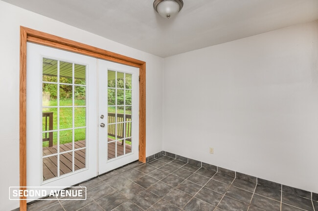 Photo - 774 Cottonwood Dr