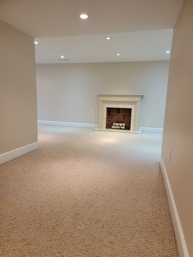 Photo - 1741 Chief Okemos Cir