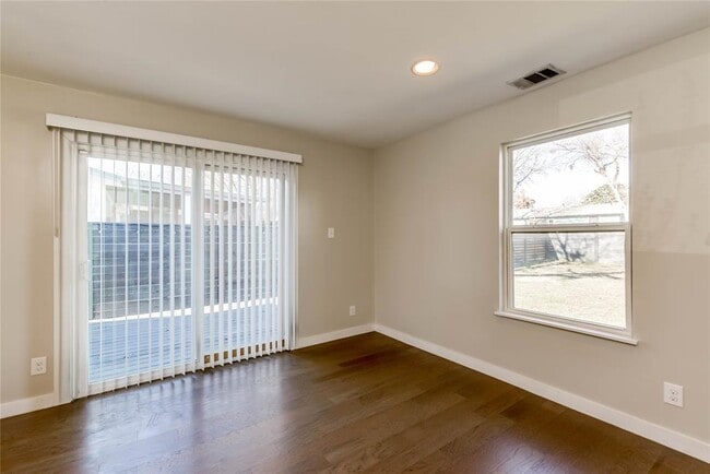 Photo - 4702 Bandera Rd