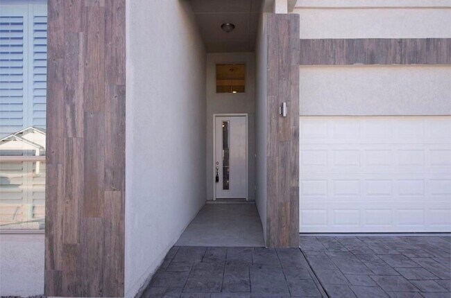 Photo - 14832 Boer Trail