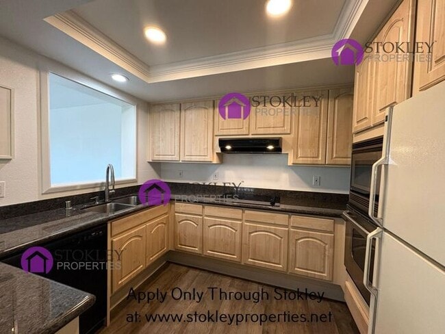 1317 Canyonwood Ct