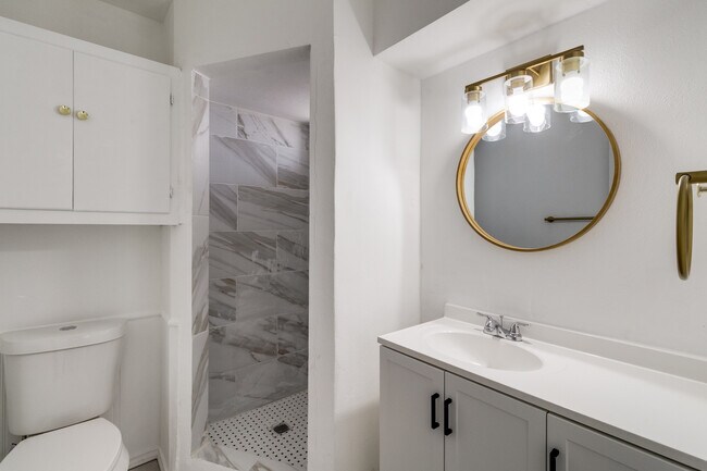 Photo - 15825 El Estado Dr