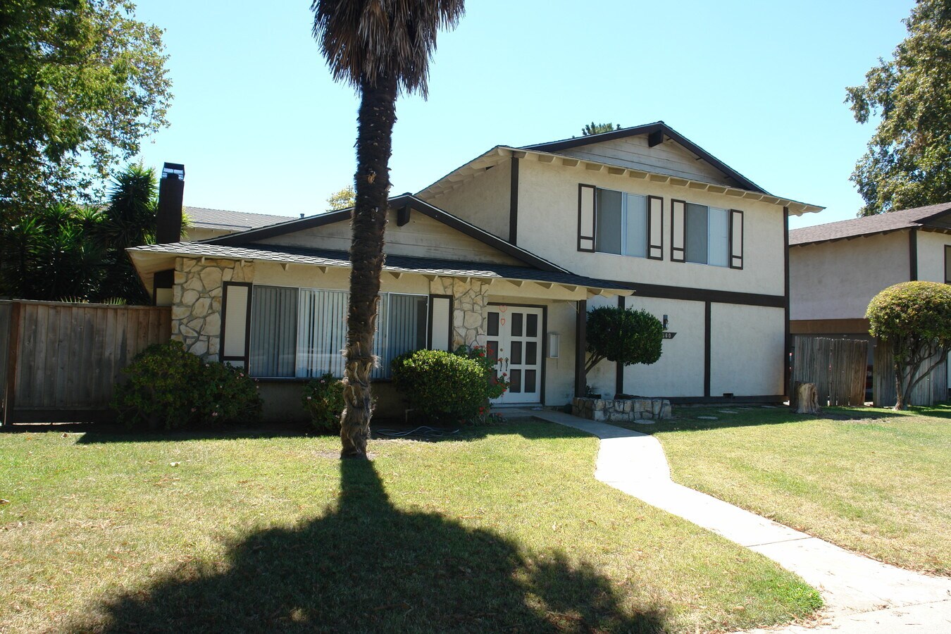 Photo - 1860 Southwest Expy