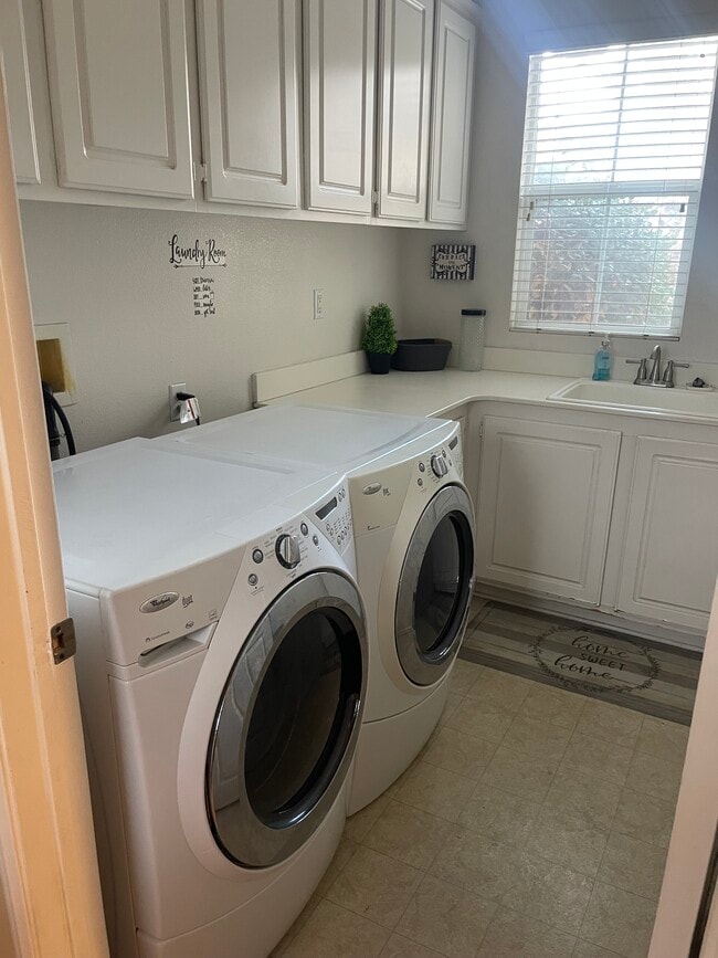 Photo - 33965 Impatien Pl