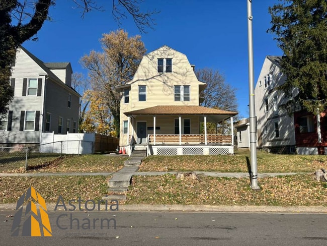 Photo - 3004 Clifton Ave Unit 3004 Clifton Ave -  1