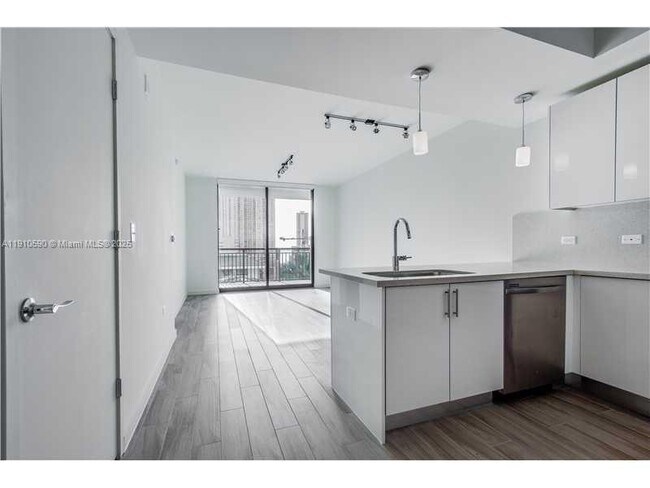 Photo - 999 SW 1st Ave Unit 3210