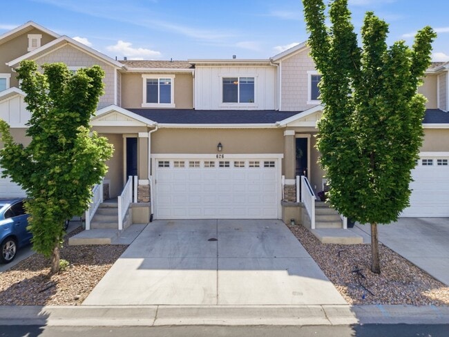 Building Photo - 626 N Preserve Dr