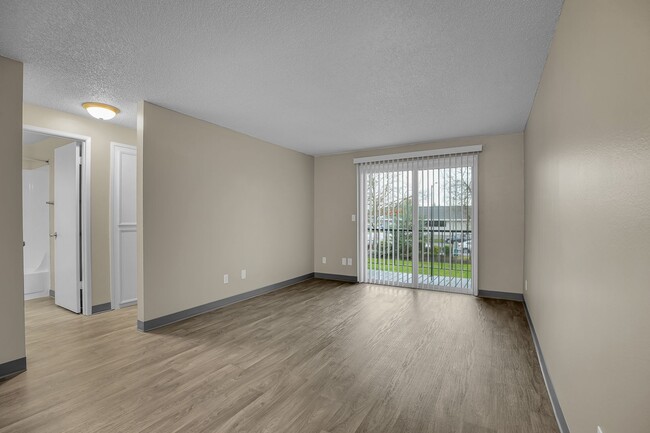 Lynmarie Apartments