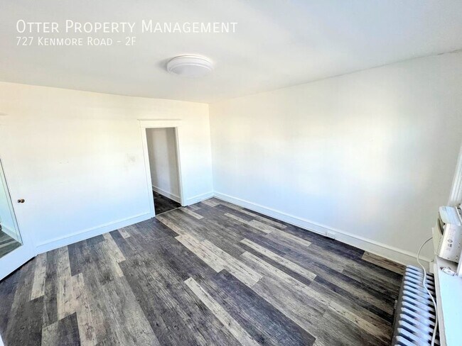 Photo - 727 Kenmore Rd Unidad 2F