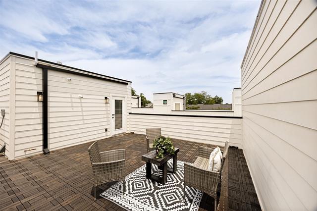 Building Photo - 5633 Live Oak St Unit 103