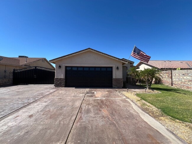 3 BEDROOM HOME NEAR THE FOOTHILLS! - 3 BEDROOM HOME NEAR THE FOOTHILLS!