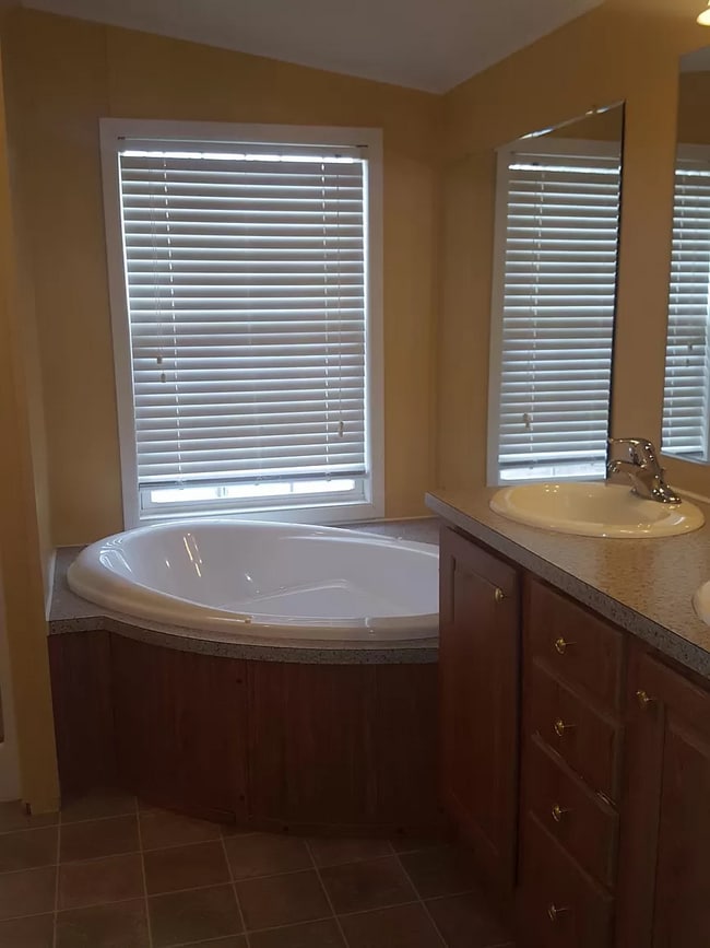 Photo - 10563 Chalk Level Rd