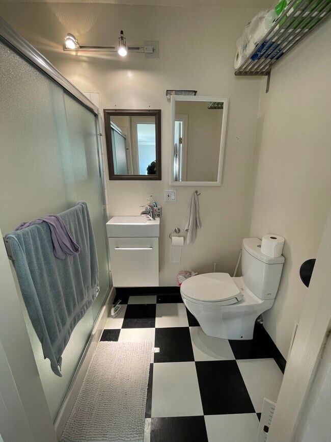 Photo - 1012 De Haro St Unit C