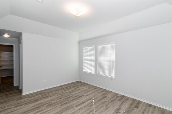 Photo - 14100 Lahontan Dr