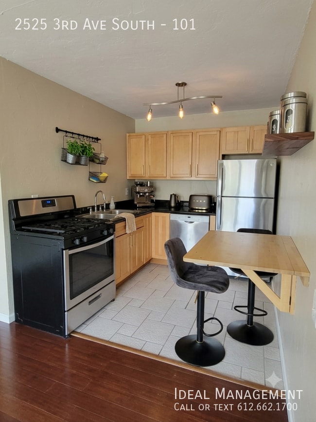 Photo - 2525 3rd Ave S Unit 101