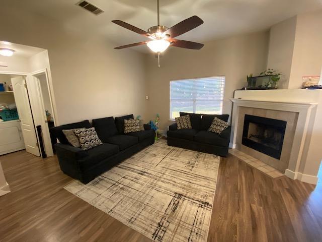 Photo - 3422 Settlement Dr