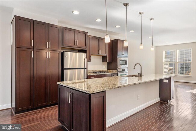 Photo - 42211 Yancey Terrace