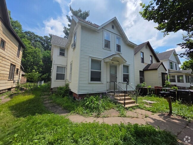 Building Photo - 625 N Barstow St Unit 1 Rental