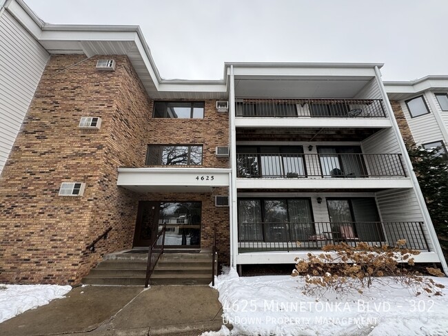 Photo - 4625 Minnetonka Blvd Townhome