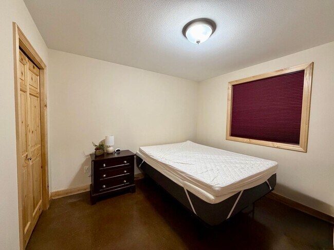 Photo - 44010 Oehler Rd