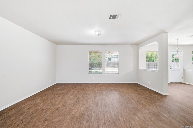 210 Birchwood Bay