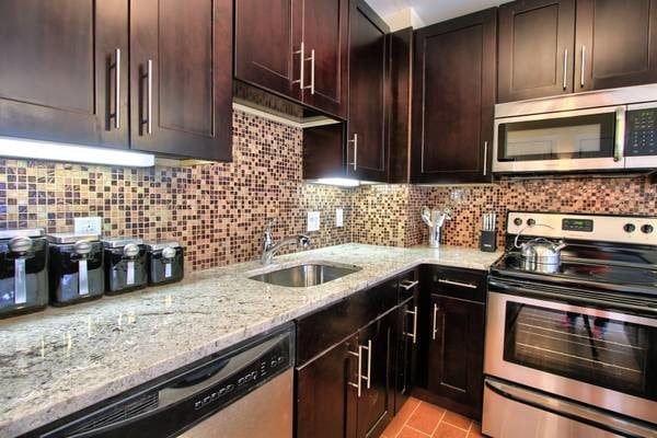 Executive House Apartments