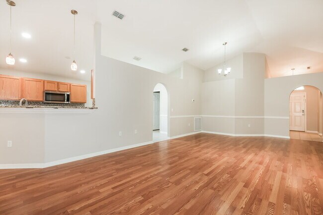 Photo - 1309 Alhambra Crest Dr