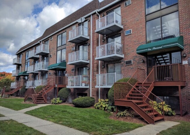 Photo - 1186 Worcester Rd Condo Unit 920