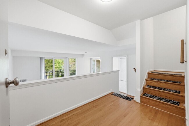 Photo - 5578 Burnside Dr Unidad 5