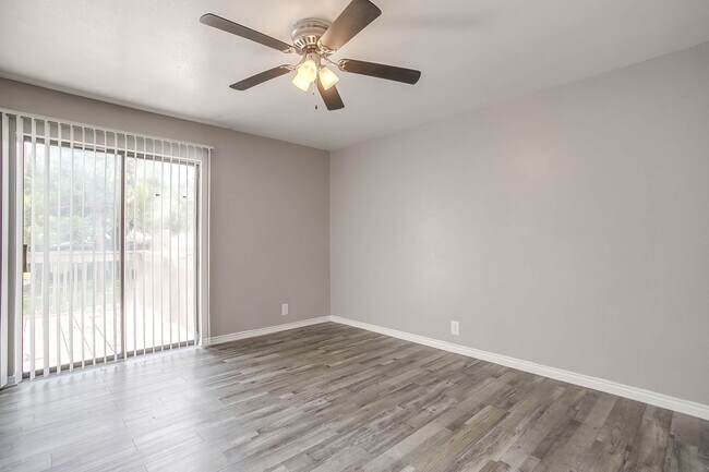 Photo - Foxfire Apartment Homes