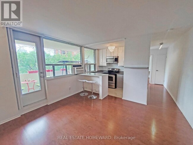Photo - 40 Homewood Ave Unit 707