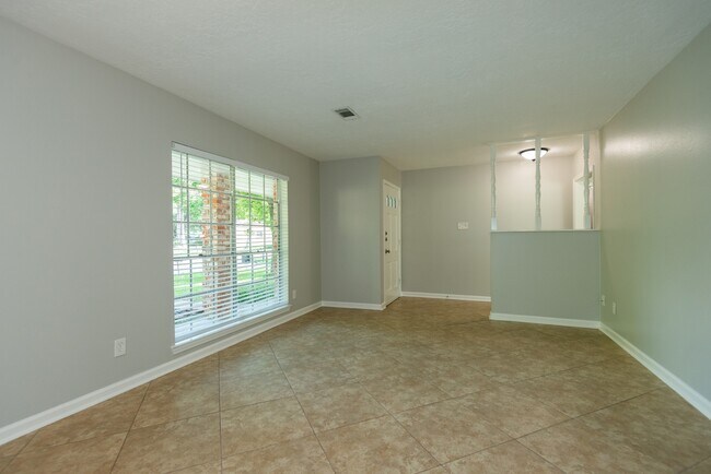Photo - 7403 Tall Pines Dr