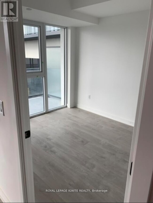 Photo - 36 Zorra St Unit 203