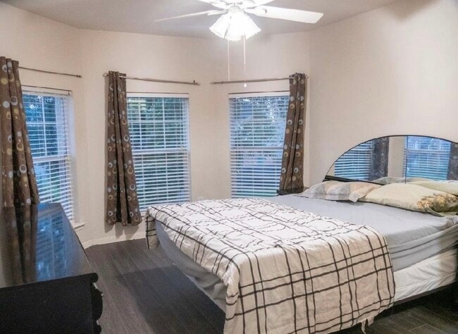 Photo - 14503 Hagans Ct