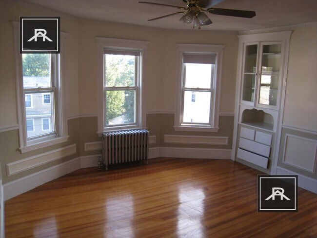 Photo - 3 bedroom in Brighton MA 02135 Unit 3