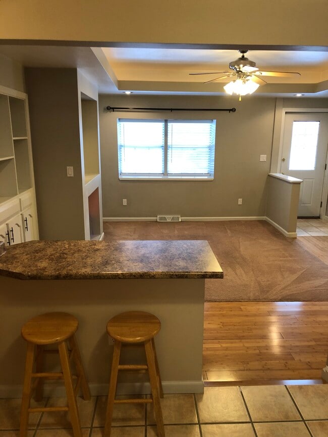 Photo - 2325 Sierra St