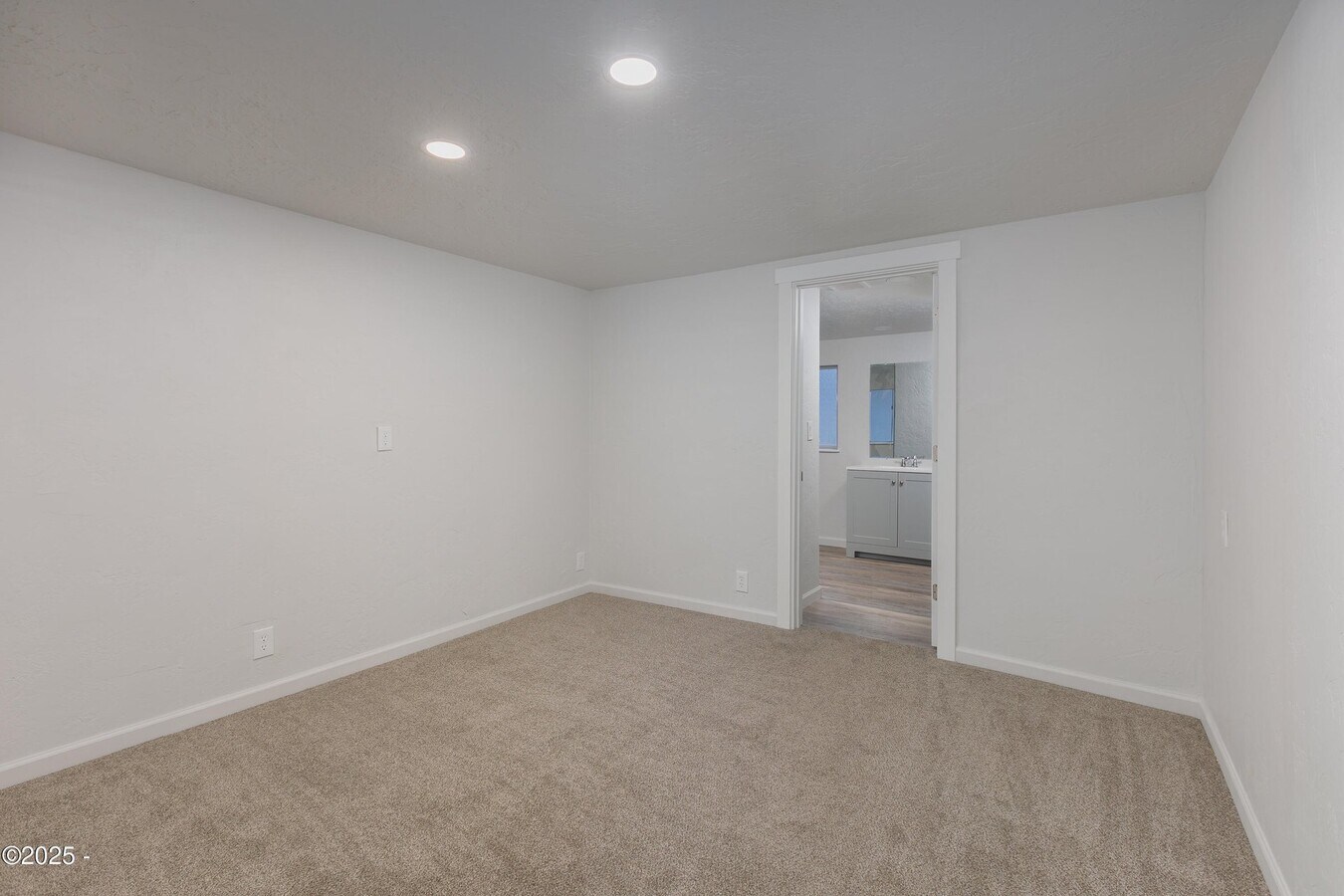 Photo - 175 NW 6th St