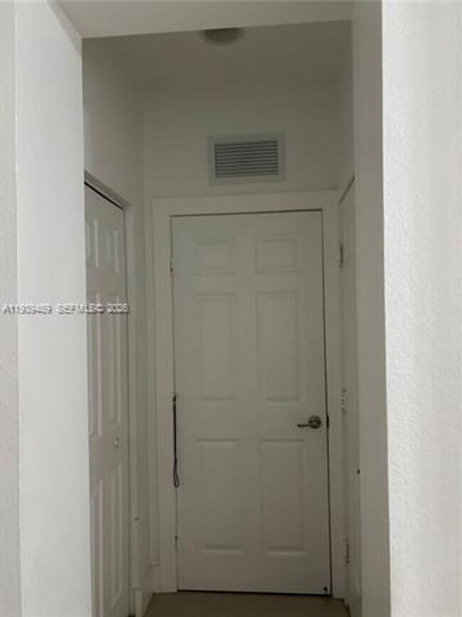 Photo - 10788 NW 74th St