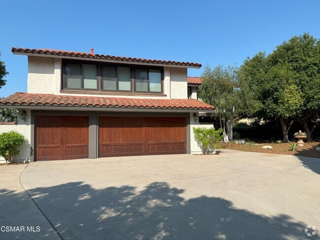 Building Photo - 2096 McCrea Rd Rental