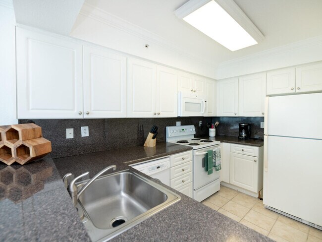 Photo - 2501 S Ocean Dr Unit 412
