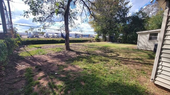 Photo - 1105 Norris Dr