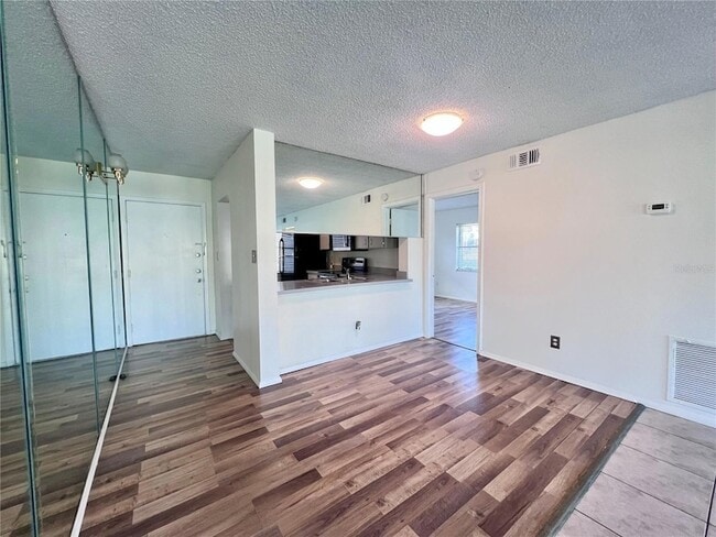 Photo - 3233 Candle Ridge Dr Unidad H101