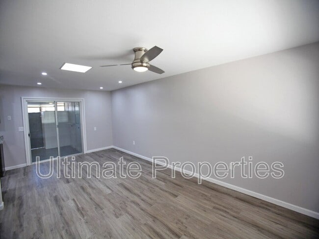 Photo - 10418 W Deanne Dr
