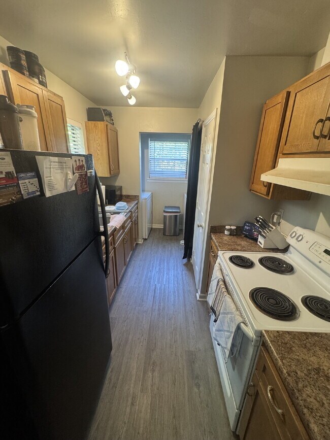 Photo - Cozy 2 bedroom 2 bathroom house near campus
