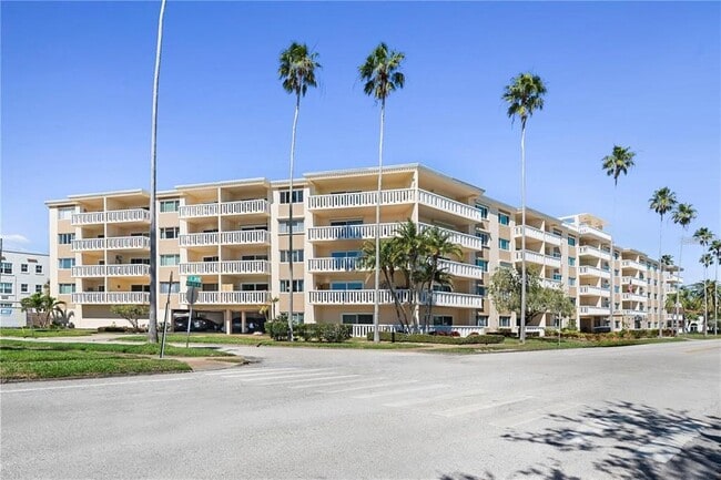 Building Photo - 1200 N Shore Dr NE Unit 204 Rental
