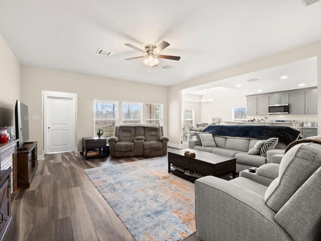 Photo - 131 Landrum Rd