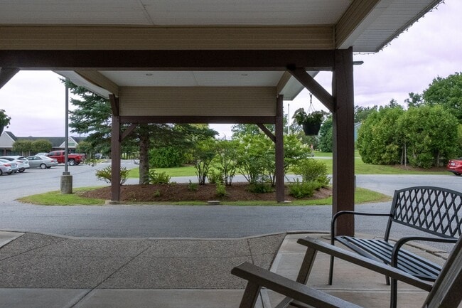 Photo - 1 bed, 1 bath independent senior living (55+ years of age) heat, hot water, & electricity include... Unit 205