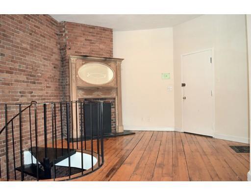 200 St Botolph St Unit 1