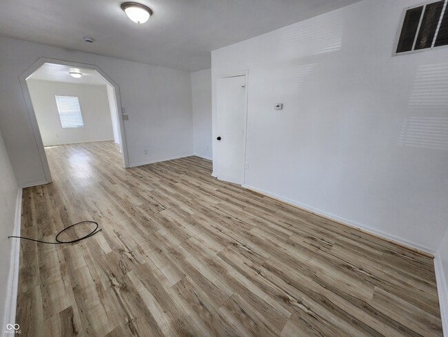 Photo - 2531 10th St