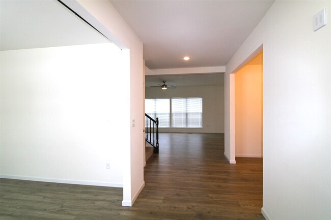 Photo - 130 Prairie Wind Dr